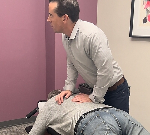 ChiropracticAdjustment008
